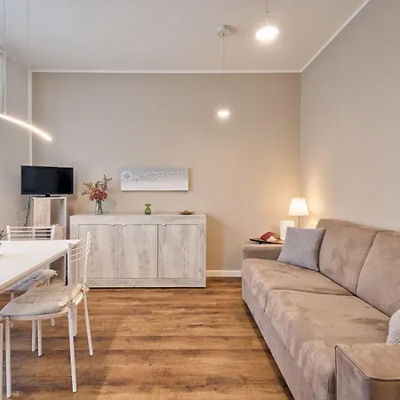 Apartment Borgo Dora Balcony Flat