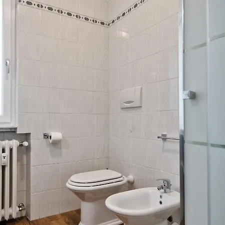 Borgo Dora Balcony Flat Apartment *