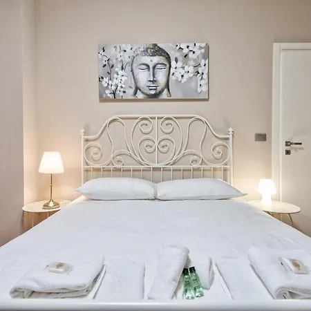 Borgo Dora Balcony Flat * Turin
