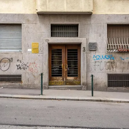 Borgo Dora Balcony Flat