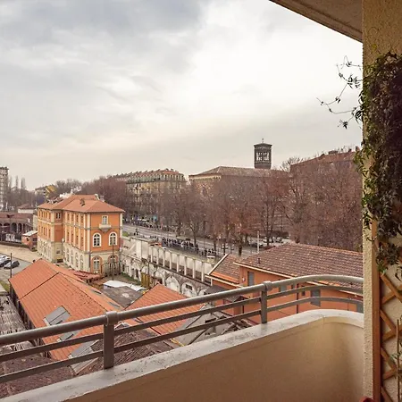 Borgo Dora Balcony Flat Apartment *